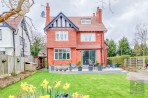 Woodford Road, Bramhall, sk7