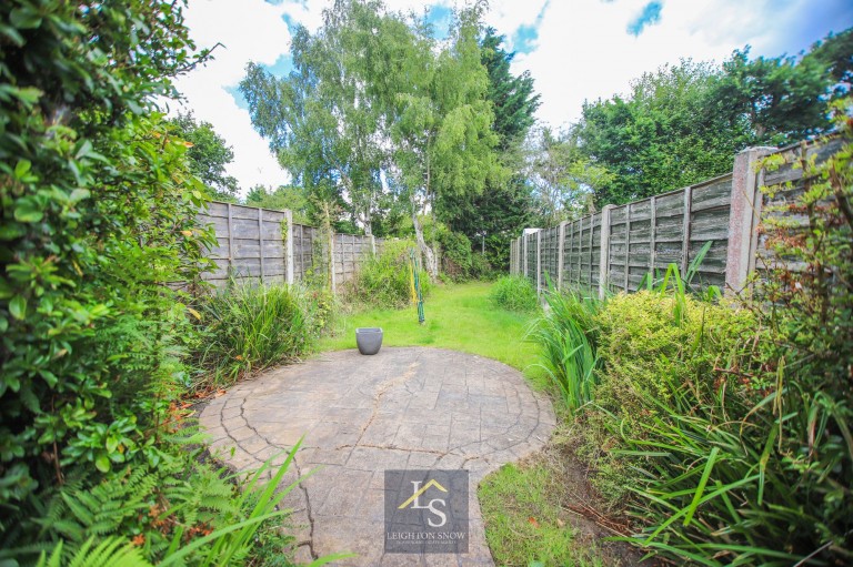 Images for Fountains Road, Bramhall, SK7 EAID:425574707 BID:a331354c-8a27-4290-8521-a2425358b7e6