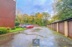 Clysbarton Court, Bramhall, sk7