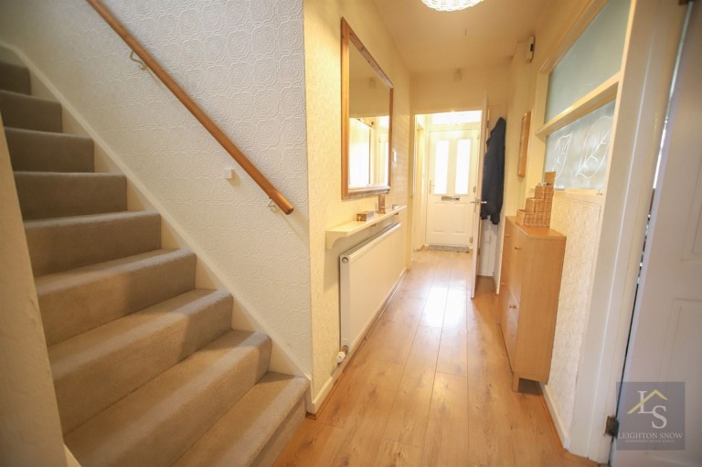 Images for Easby Close, Cheadle Hulme, SK8 EAID:425574707 BID:a331354c-8a27-4290-8521-a2425358b7e6