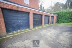 Warren Close, Bramhall, sk7