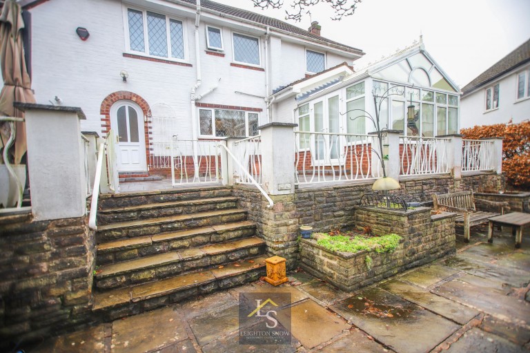 Images for Walmer Drive, Bramhall, SK7 EAID:425574707 BID:a331354c-8a27-4290-8521-a2425358b7e6