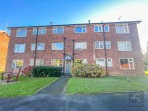 Damery Court, Bramhall, sk7